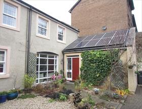 1 bedroom Semi-Detached to rent